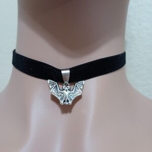 Vampire bat silver tone black